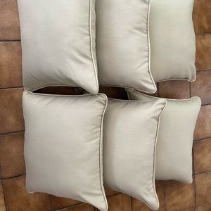 New Arden Selections outdoor pillow back cushions. All for $100. Shipping incl,